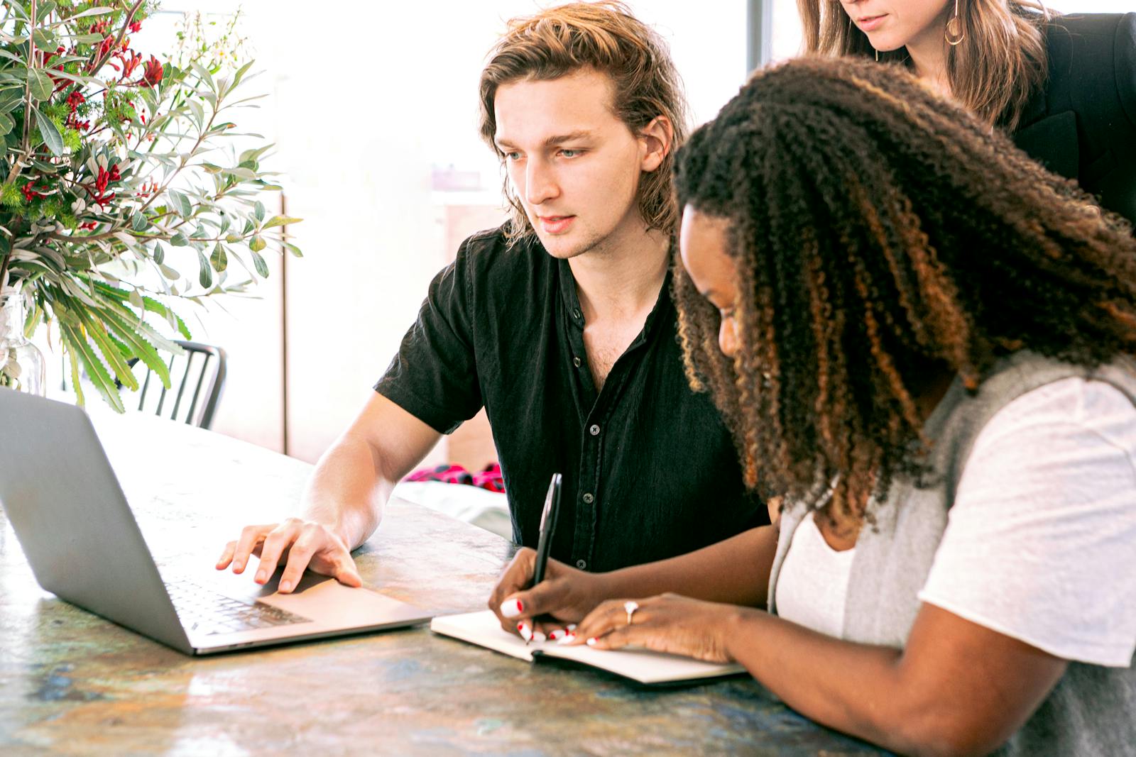 Inversión y financiamiento: claves para mantener en pie tu empresa