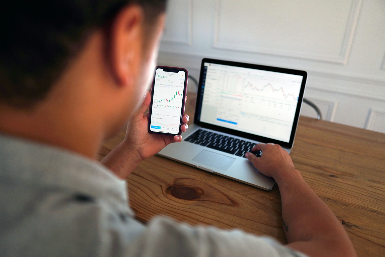 Cómo encontrar el broker perfecto para tu negocio